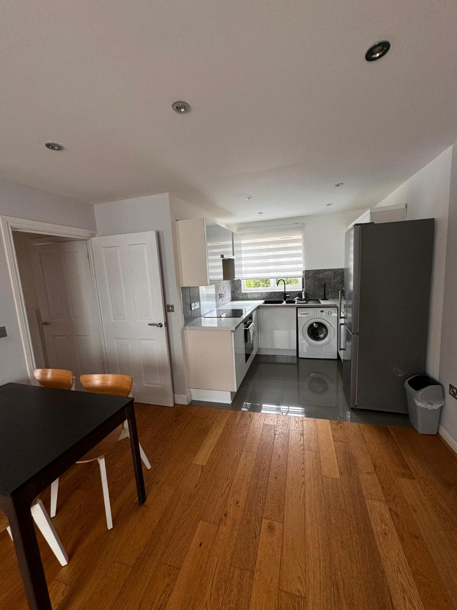 2-Bedroom Flat Walking Distance To Excel London - Perfect Location! מראה חיצוני תמונה
