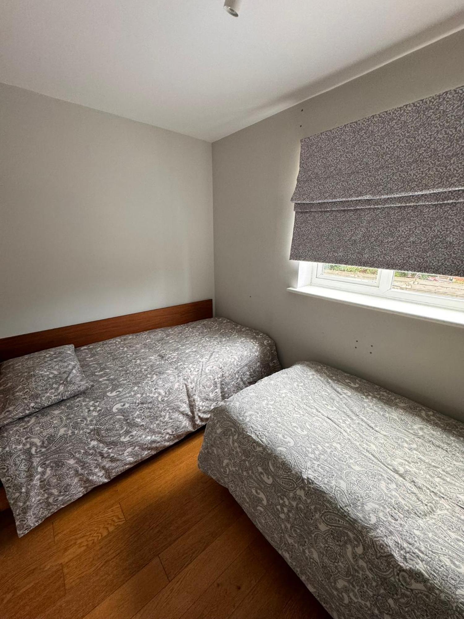 2-Bedroom Flat Walking Distance To Excel London - Perfect Location! מראה חיצוני תמונה
